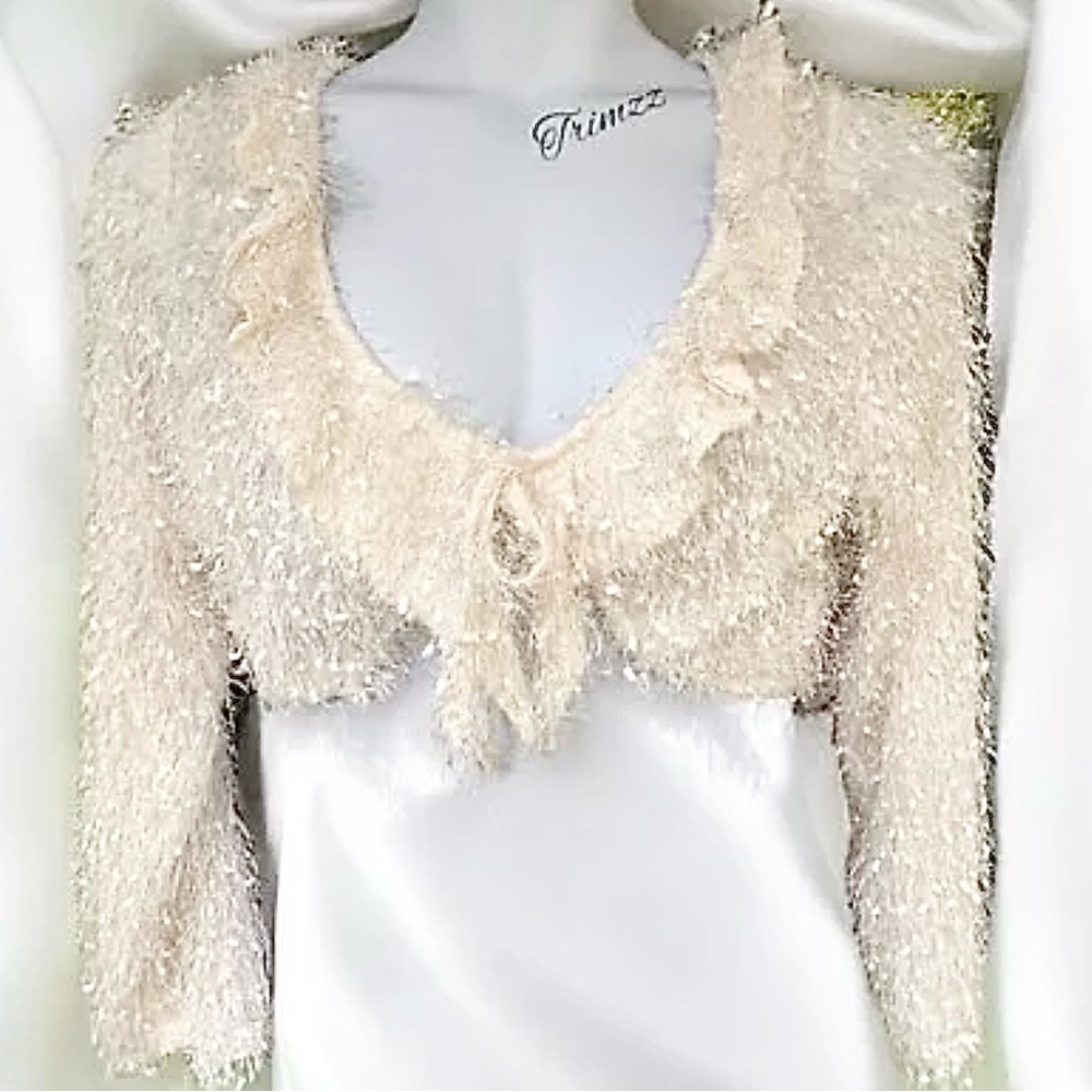 Size XXL…..…White Fluffy Long Sleeve fringe Tie Cardigan.  New…..Sugar Thrillz